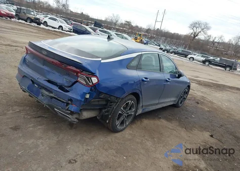 2021 Kia K5 Gt-Line z USA, uszkodzony, nr VIN 5XXG64J25MG064172